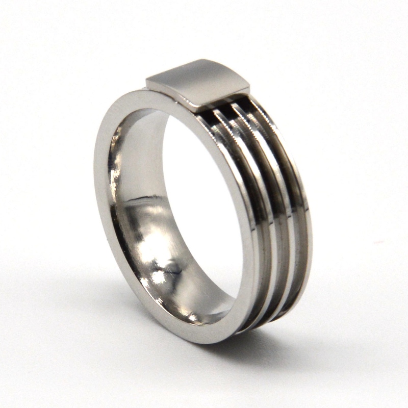 What kind of people are accessories suitable for